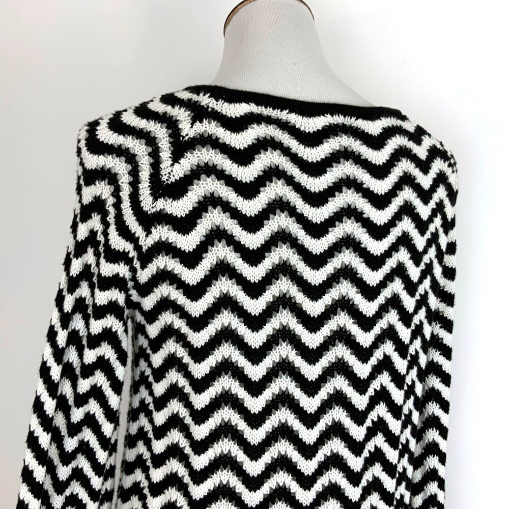 Trina Turk Black & White Chevron Pattern Knit Cotton Sweater Sz M - Picture 13 of 16